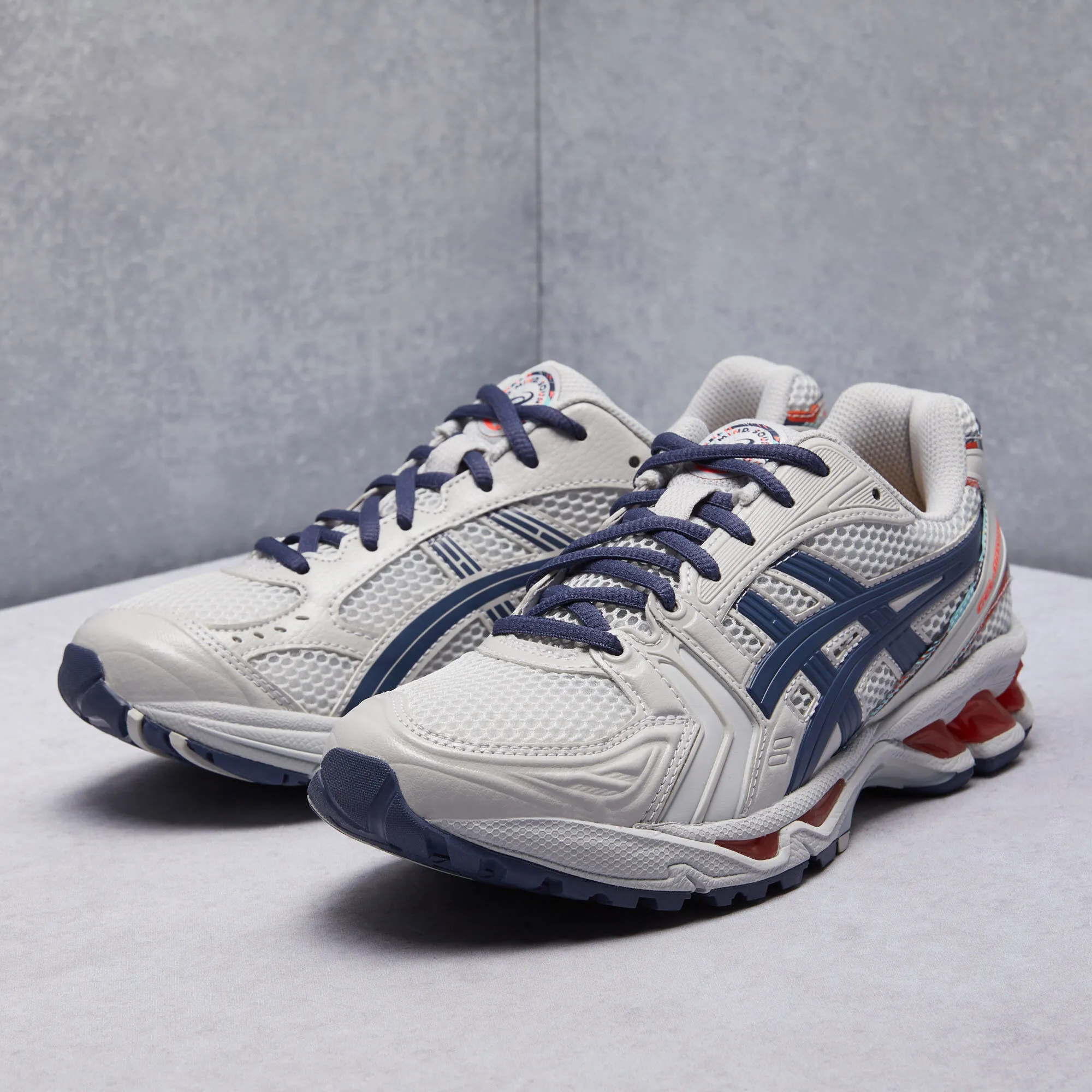 ASICS GEL-KAYANO 14 Running Shoes