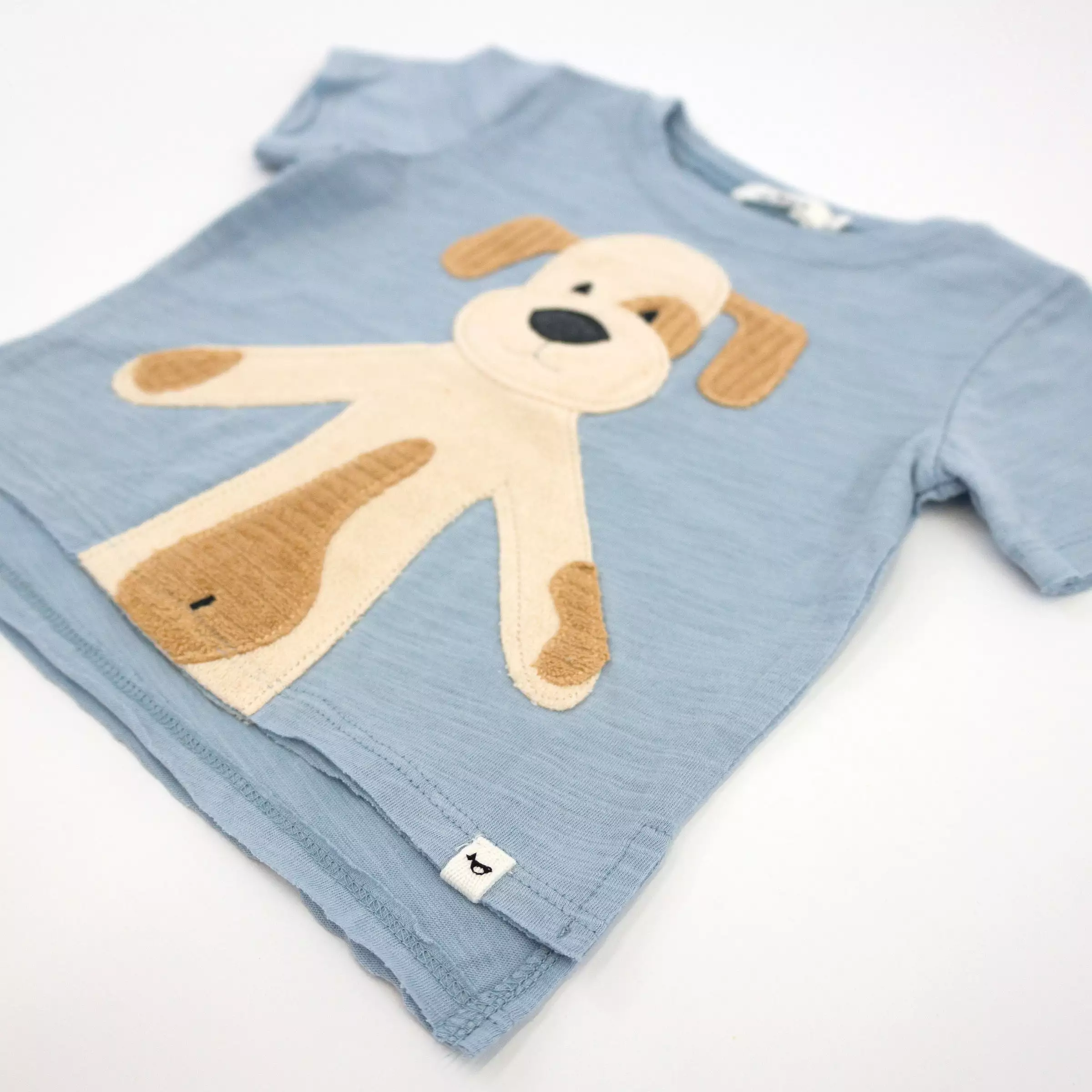 baby Raw Edge Tee Large Puppy Mist Natural Applique Fog