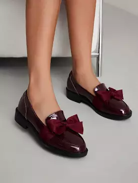 Burgundy Bow Flat Loafers - Stylish Women's Shoes for Spring and Summer