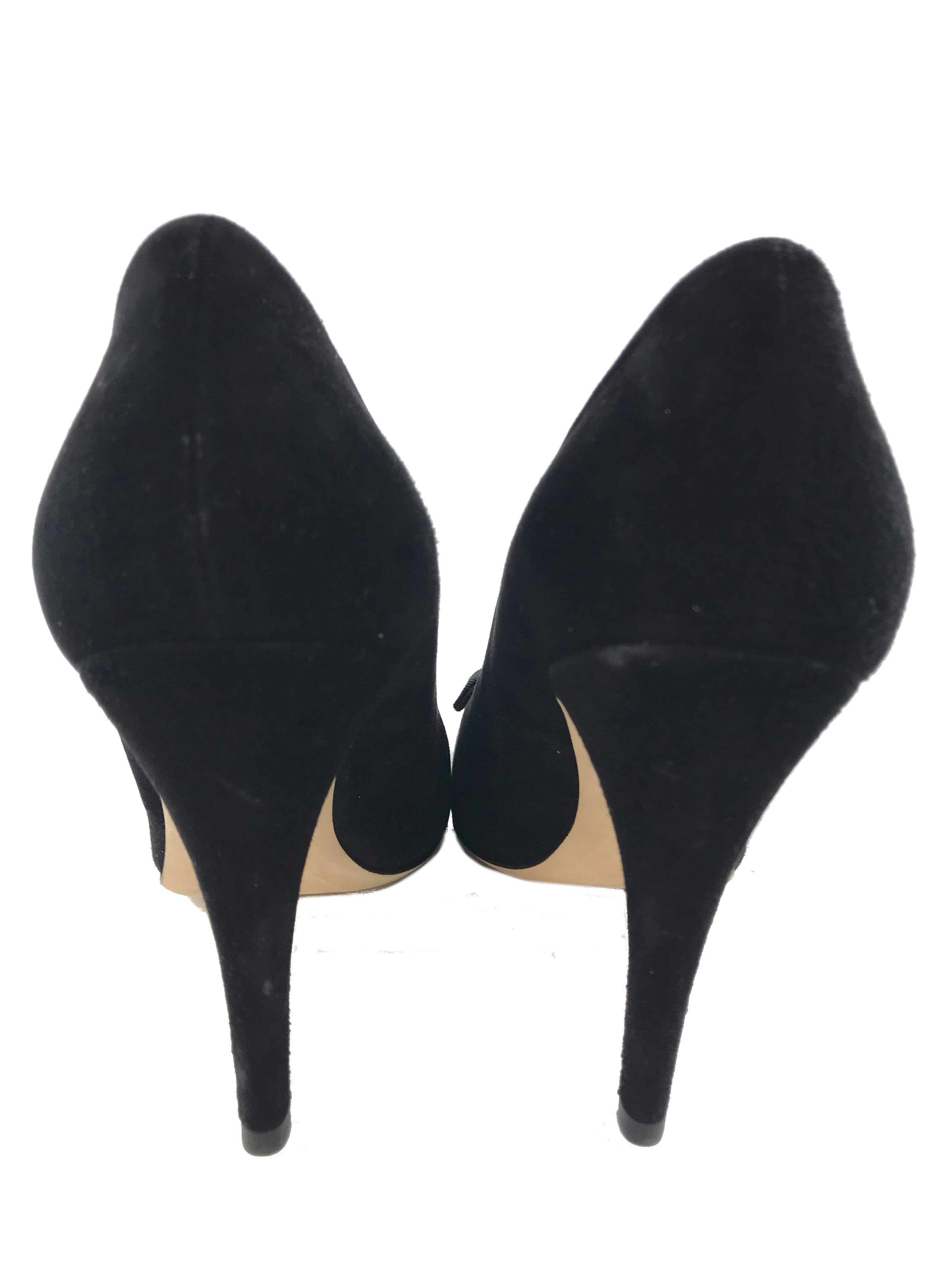 Chanel Suede Grosgrain Cap Toe Bow Pumps - Size 10 | 15k