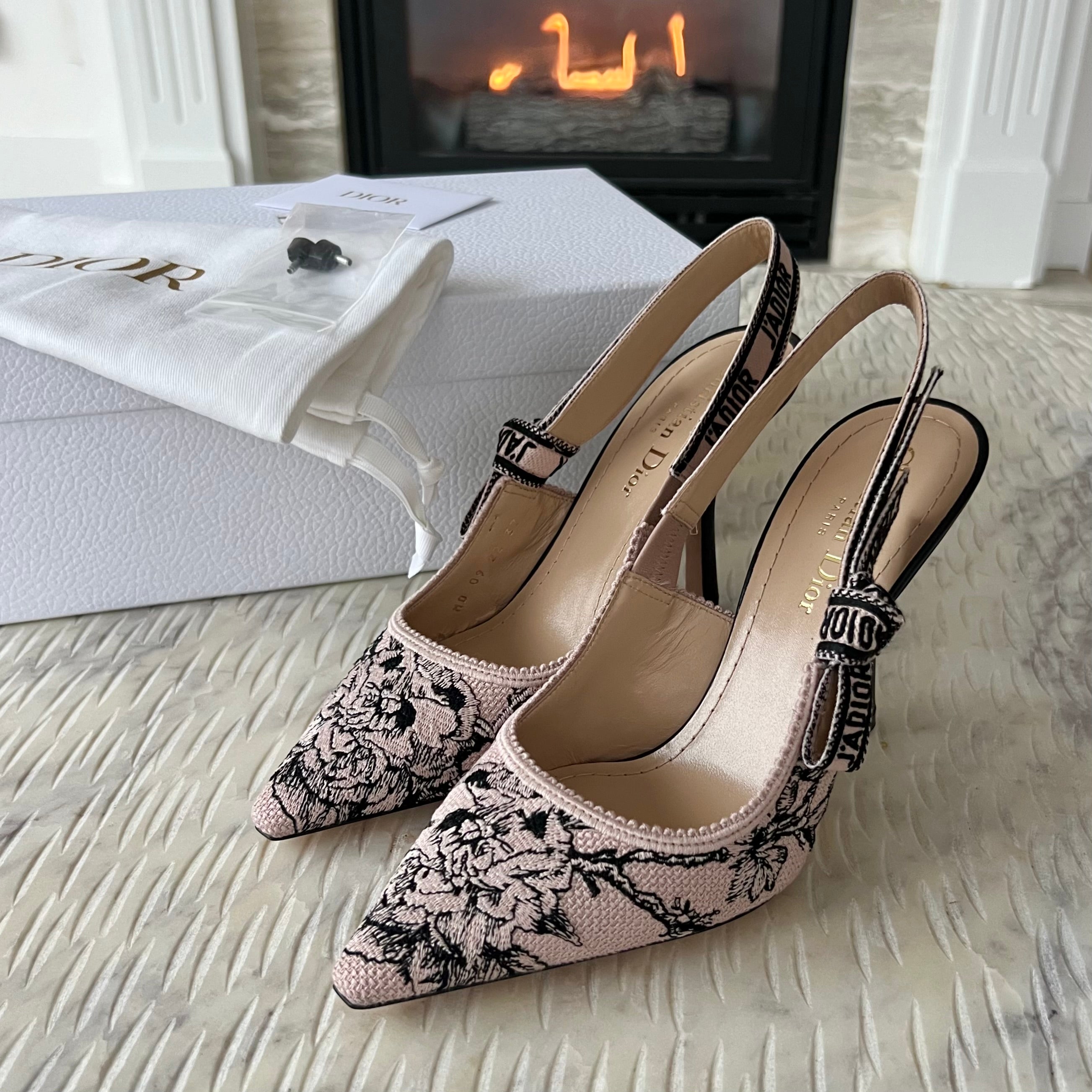 Christian Dior slingback pumps