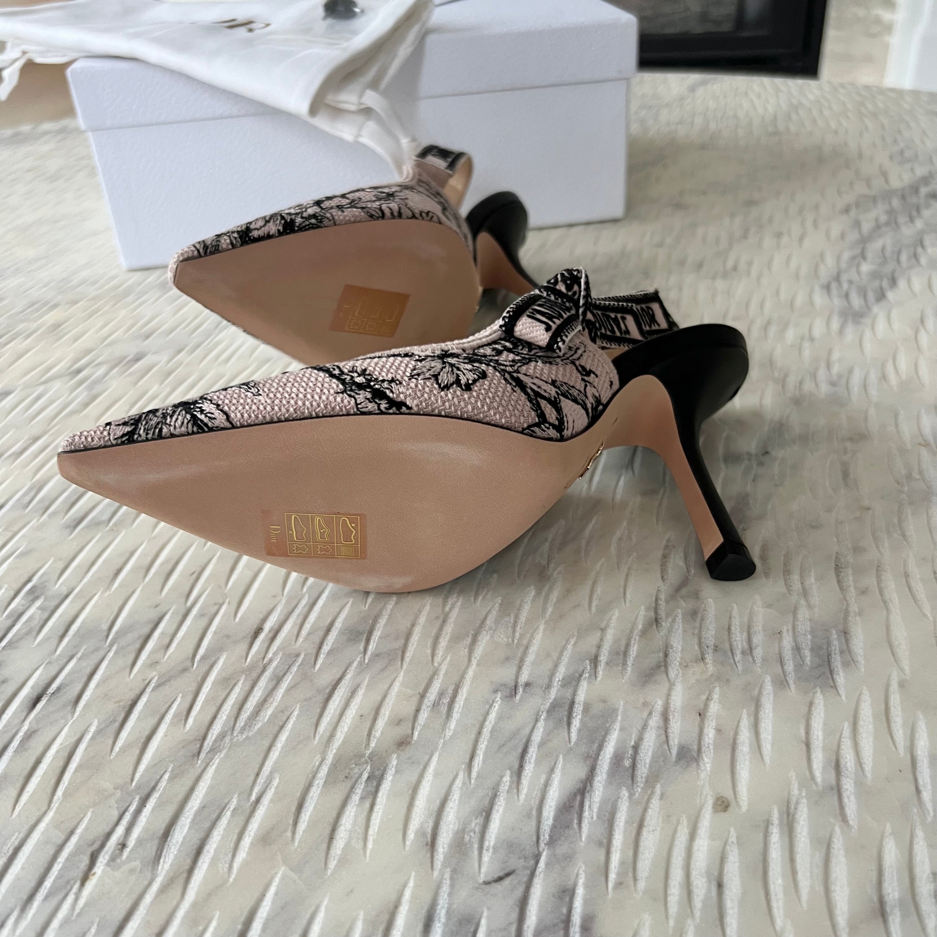 Christian Dior slingback pumps