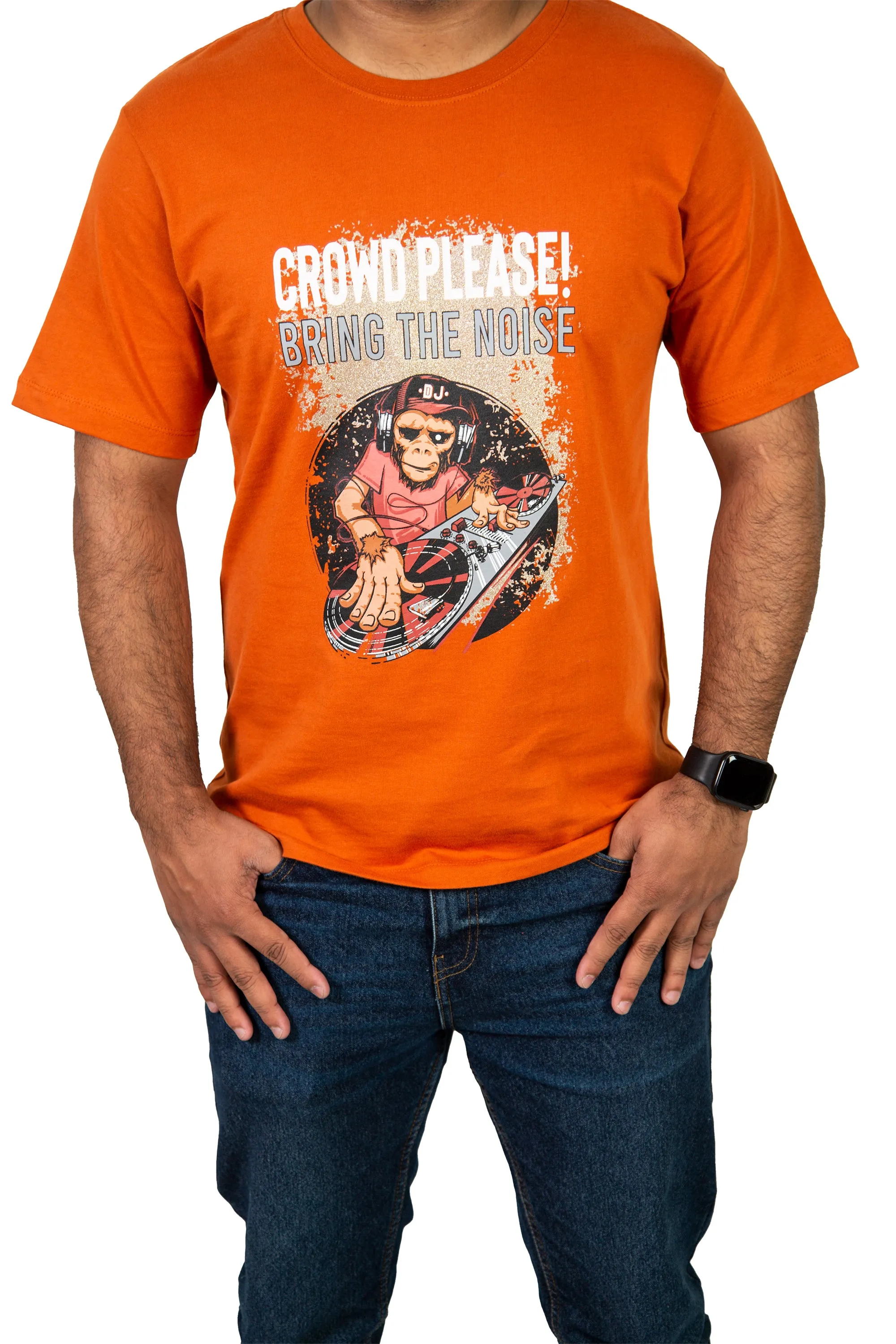 Crowd Pleaser Crewneck T-shirt in Cotton Material