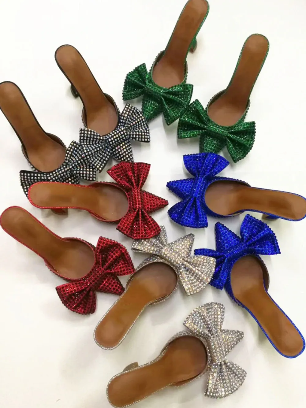 Bow high heel pumps