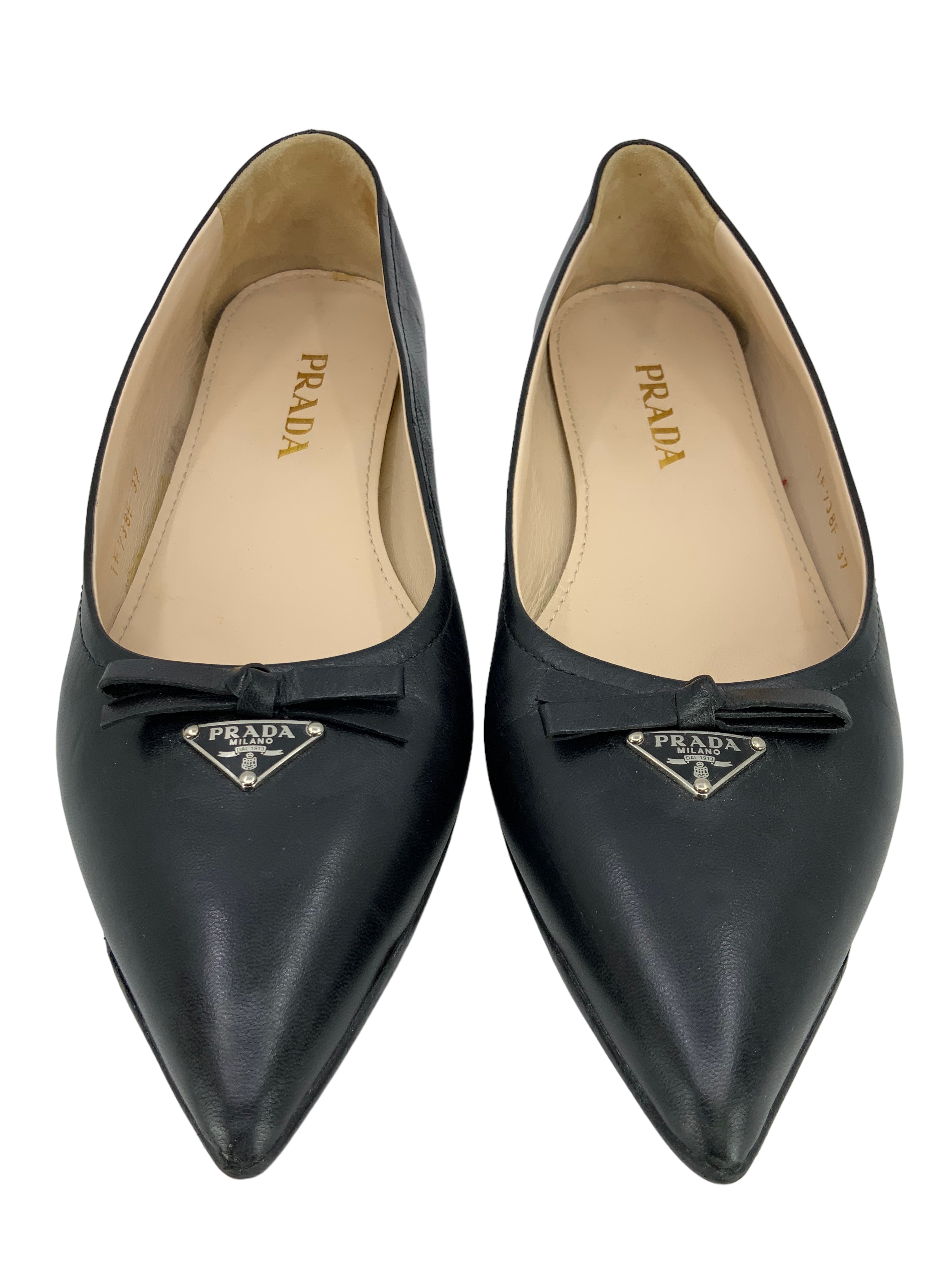 Prada leather point toe bow flats, size 7