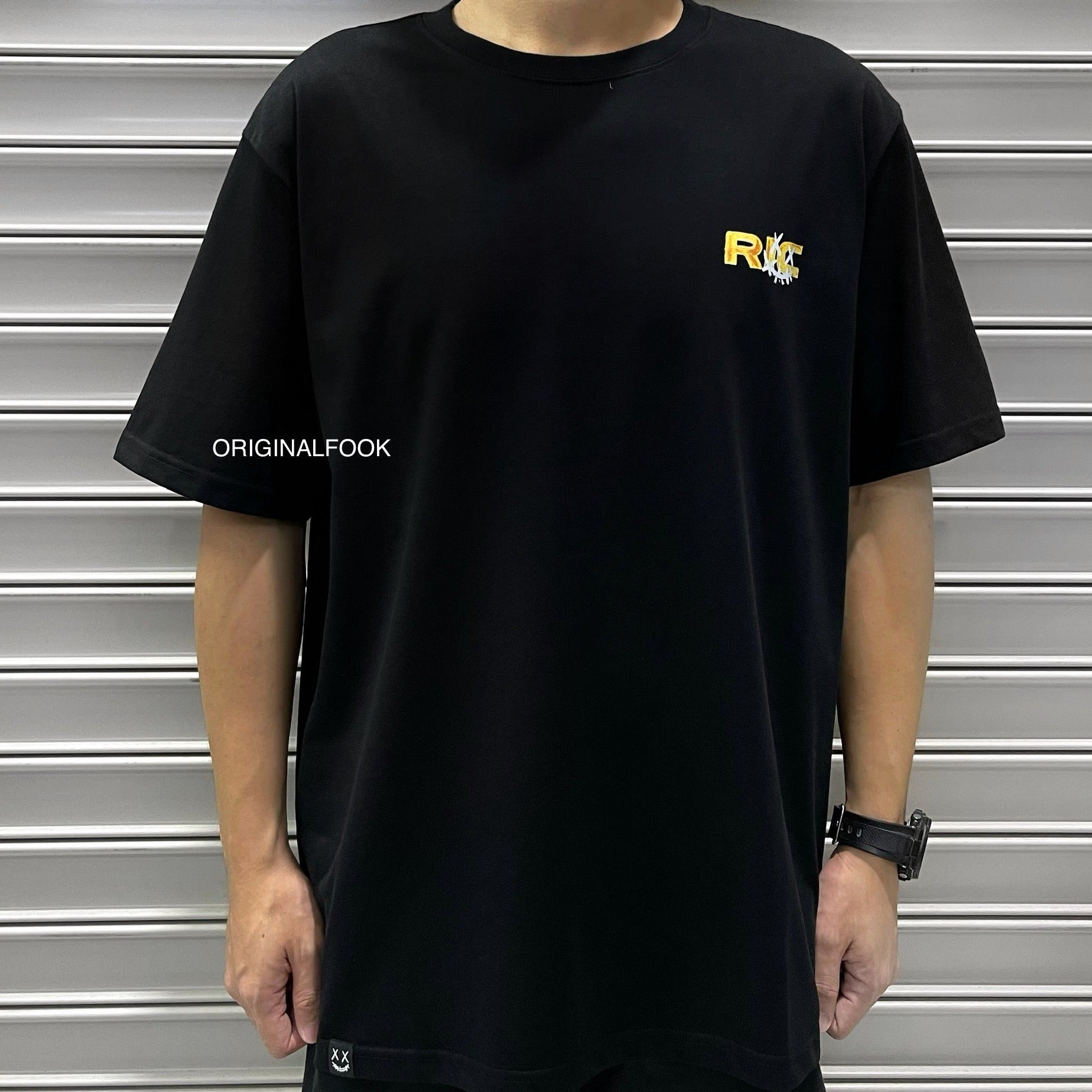 Ricky the Clown Watercolor Smile T-Shirt in Black - RIC Black Smile Tee [R8210430A-KKKK]