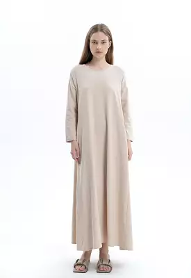 Round neck solid maxi dress