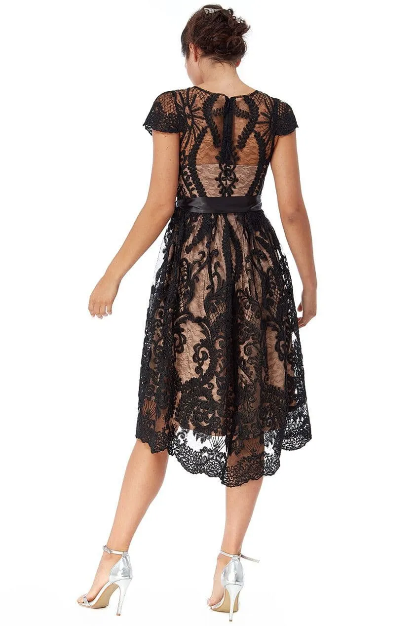 Chic Scallop Hem Lace Midi Dress