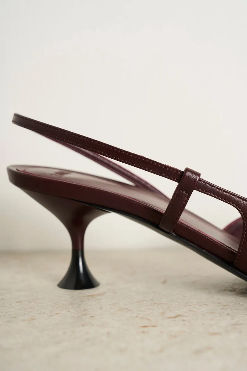 Kira slingback pumps with heel - Shop now on the website